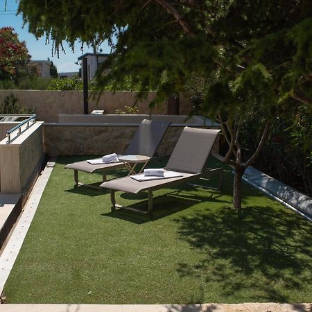 Pool Apartments Galeb Novalja Exterior photo