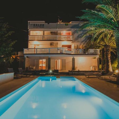 Pool Apartments Galeb Novalja Exterior photo