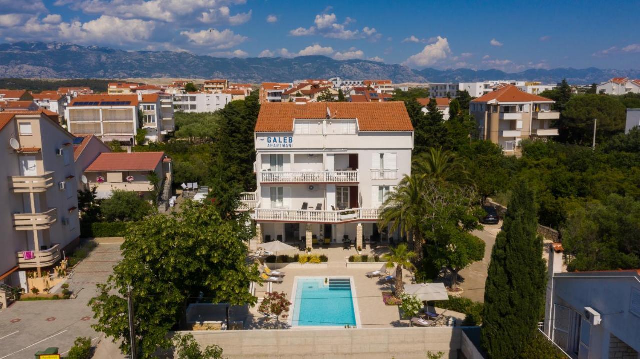 Pool Apartments Galeb Novalja Exterior photo